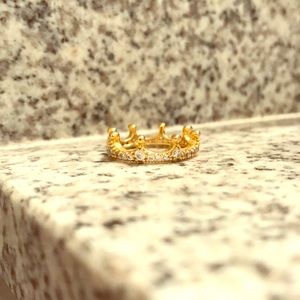 Pandora Shine Enchanted Crown Ring